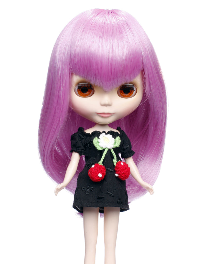 額に逆立つバングの自然なウェーブスタイルの人形のウィッグ B-119、"V"のシンボルのような外見