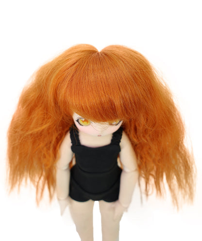 Wigs2you B-203 9インチドール用ロングウィッグ｜オレンジ耐熱合成繊維使用｜通常キャップ付き｜ハンドメイドドール、玩具修復、ミニフィギュア、クラフトに最適｜柔らかく絡まりにくい、スタイリング簡単なヘアピース