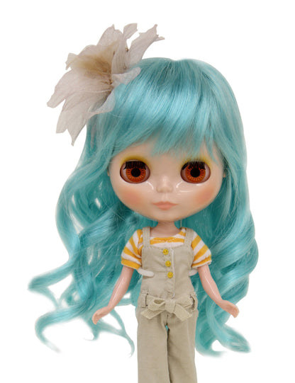 ロングカーリー ドールウィッグの究極ガイド B-172 エレガンス お気に入りのドールのための愛らしいスタイルの多様なスペクトルを探求 アクセサリーは含まれていません