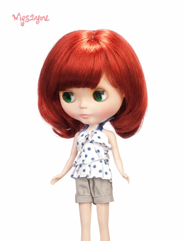 素晴らしいボブカットの短いドールウィッグ B-139 肩までの長さで、柔らかい角度のカールインが、スタイルを円形に整える特徴があります