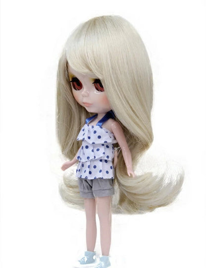 滑らかでシンプルなファンタスティックウェーブのドールウィッグ B-149 端にウェーブがあり、動きを示すのに完璧です