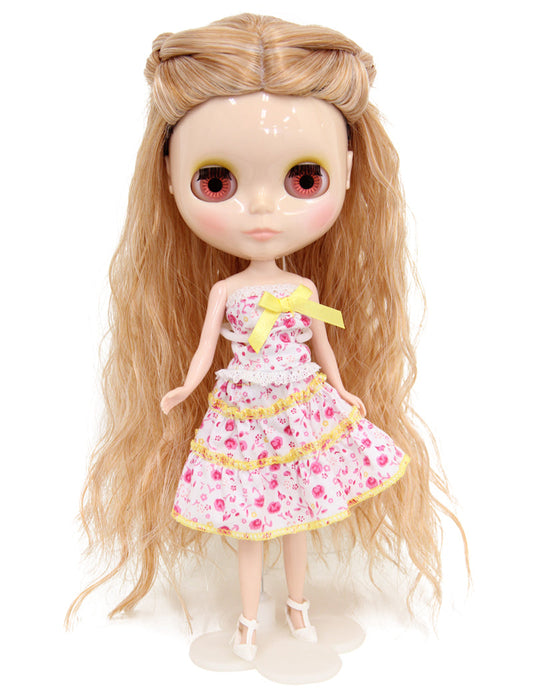 ロングドールウィッグ B-195 かわいいウィッグのスタイル、色、テクスチャの入り組んだ世界を発見し、あなたの愛するドールの真のポテンシャルを解き放つ