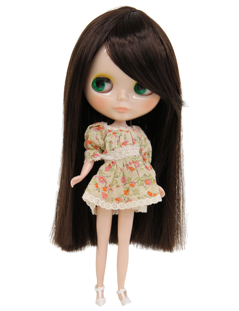 ロングストレート シルキーヘアスタイルのドールウィッグ B-190 マスタリー 非の打ちどころのないウィッグクリエーションがあなたのドールに魅力的な可愛さと個性を吹き込む場所