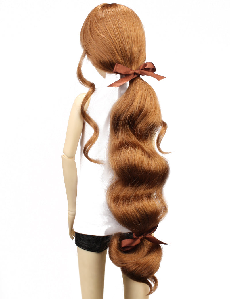 超ロングウェービーロックの人形のウィッグ W-689 かわいらしいリボンで後ろに結びつけ ラッシュブラウンの完璧な自然なルック