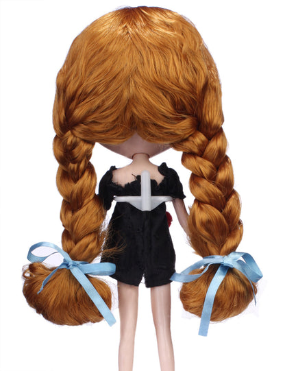 2本の太い三つ編みがあるクラシックなドールの長いスタイルの人形のウィッグ B-125、たくさんの髪の毛のボリューム