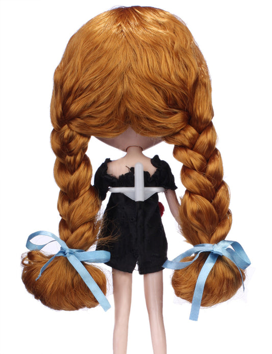 2本の太い三つ編みがあるクラシックなドールの長いスタイルの人形のウィッグ B-125、たくさんの髪の毛のボリューム