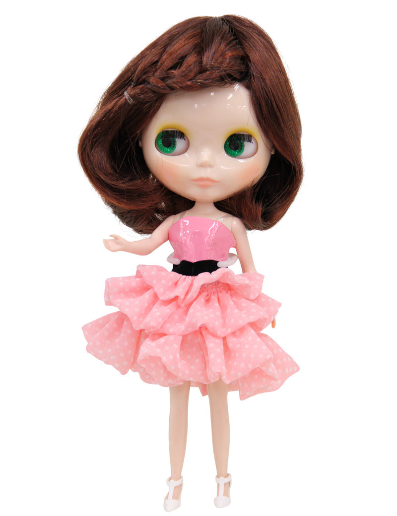 ショートドールウィッグ B-185 マスタリーアンリーシュド 可愛らしいウィッグクラフトの世界への深い探求、ドールが個性と可愛さで活き活きとする場所